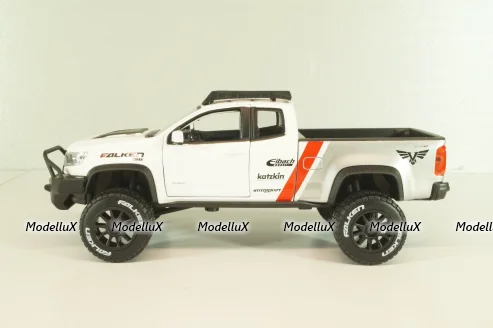 Chevrolet Colorado ZR2 Pick Up 2017 white, 32534, Maisto 1:24