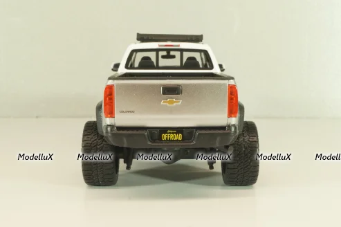 Chevrolet Colorado ZR2 Pick Up 2017 white, 32534, Maisto 1:24