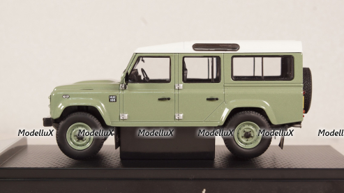 LAND ROVER DEFENDER 110 HERITAGE EDITION – 2015 GREEN, Almost Real 1:43