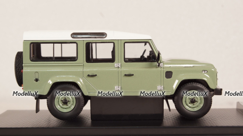 LAND ROVER DEFENDER 110 HERITAGE EDITION – 2015 GREEN, Almost Real 1:43