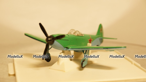ЯК-3, истребитель, СССР, 1/72 