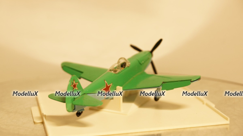 ЯК-3, истребитель, СССР, 1/72 