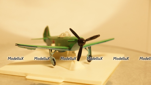 ЯК-3, истребитель, СССР, 1/72 