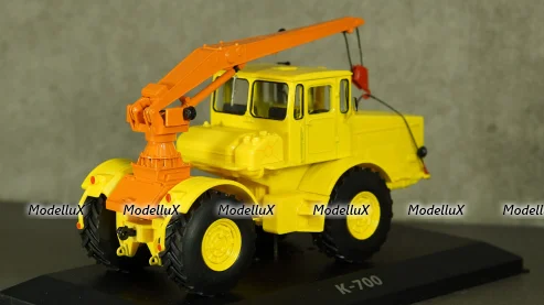 Volvo 242 Custom 1980 green, MOC312, IXO 1:43