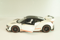 Acura NSX 2018 white/black, 32536, Maisto 1:24