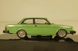 Volvo 242 Custom 1980 green, MOC312, IXO 1:43