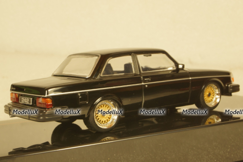 Volvo 242 Custom 1980 black, MOC311, IXO 1:43