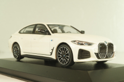 BMW I4 M50 Gran Coupe xDrive (G26) 2022, white metallic, 410024000, Minichamps 1:43