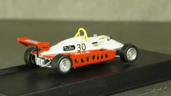 Volvo 242 Custom 1980 black, MOC311, IXO 1:43