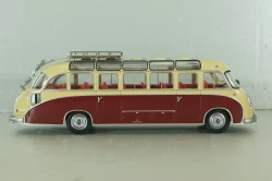 Setra S 8 bus 1953, red/beige, 439030080, Minichamps 1:43