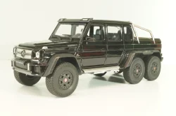 Mercedes G63 AMG 6x6 black, 24061W, Welly 1:24