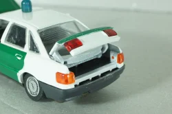 Audi 80 Polizei (B4) 1991, white/green, 1039, Schabak 1:43