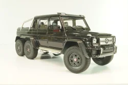 Mercedes G63 AMG 6x6 black, 24061W, Welly 1:24