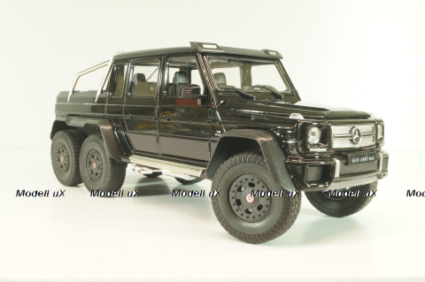 Mercedes G63 AMG 6x6 black, 24061W, Welly 1:24