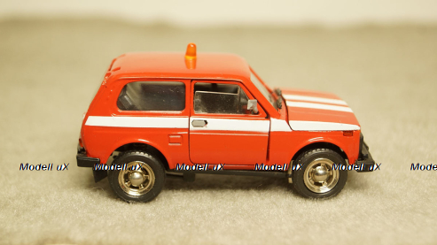 ГАЗ-13 Чайка А15 черная, Олимпийская Тантал/Радон 1:43