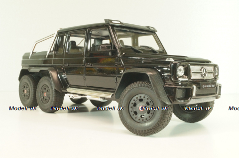 Mercedes G63 AMG 6x6 black, 24061W, Welly 1:24