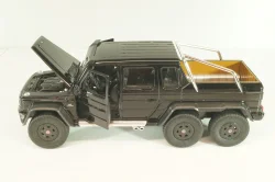Mercedes G63 AMG 6x6 black, 24061W, Welly 1:24