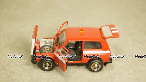 ГАЗ-13 Чайка А15 черная, Олимпийская Тантал/Радон 1:43