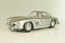 Mercedes 300 SL (W198) 1955, silver, 18-22023, Burago 1:24