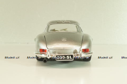 Mercedes 300 SL (W198) 1955, silver, 18-22023, Burago 1:24