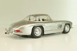 Mercedes 300 SL (W198) 1955, silver, 18-22023, Burago 1:24
