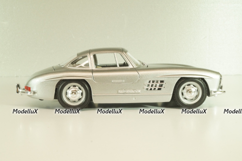 Mercedes 300 SL (W198) 1955, silver, 18-22023, Burago 1:24