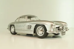 Mercedes 300 SL (W198) 1955, silver, 18-22023, Burago 1:24