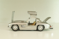 Mercedes 300 SL (W198) 1955, silver, 18-22023, Burago 1:24