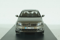 Volkswagen Passat B7 Limousine 2011, grey gold metallic, Schuco 1:43