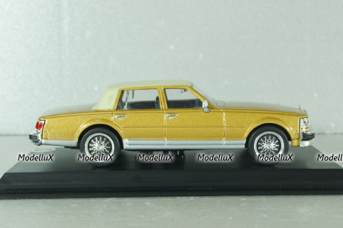 Cadillac Seville Elegante 1975, light brown,DelPrado 1:43