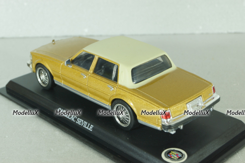 Cadillac Seville Elegante 1975, light brown,DelPrado 1:43