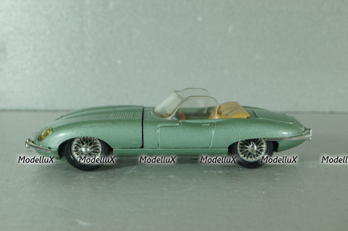 Jaguar E-type Cabrio 1961, light green, Eligor 1:43