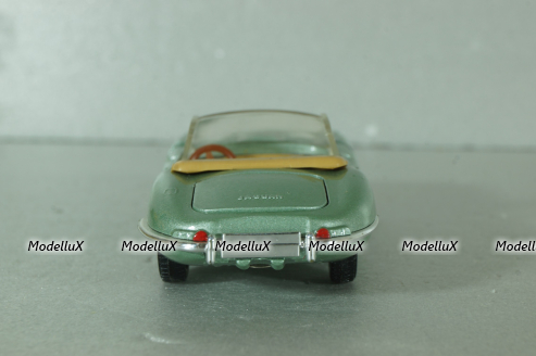 Jaguar E-type Cabrio 1961, light green, Eligor 1:43