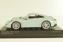 Porsche 911 (992) S/T 2023, green metallic, 410063021, Minichamps 1:43
