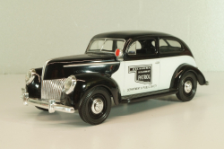 Ford Sedan Police Oklahoma, Highway Patrol, 1940, black/white, 67535, Liberty Classics 1:24