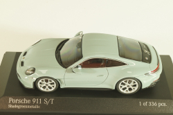 Porsche 911 (992) S/T 2023, green metallic, 410063021, Minichamps 1:43