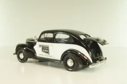 Ford Sedan Police Oklahoma, Highway Patrol, 1940, black/white, 67535, Liberty Classics 1:24