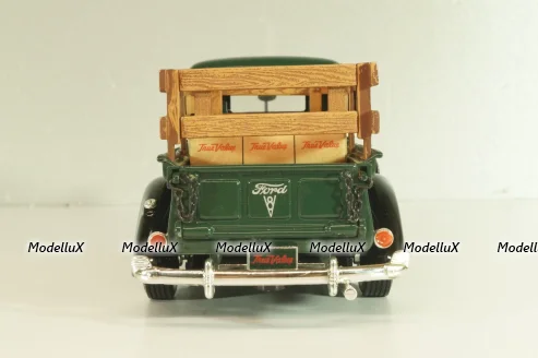 Ford Pick up "True Value", 1940, green/black, F978, ERT 1:25