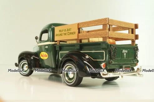Ford Pick up "True Value", 1940, green/black, F978, ERT 1:25