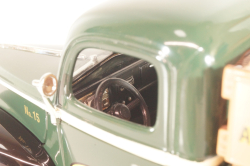 Ford Pick up "True Value", 1940, green/black, F978, ERT 1:25