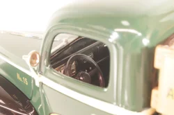 Ford Pick up "True Value", 1940, green/black, F978, ERT 1:25