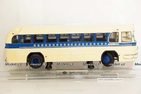 Triumph 3rd-Set: sport Triumph Collection, RHD, each 1x Spitfire, TR6 and stay, Vanguards 1:43