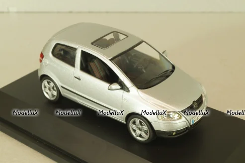 Volkswagen Fox 2005, silver, 5Z0099300A7W, Schuco 1:43