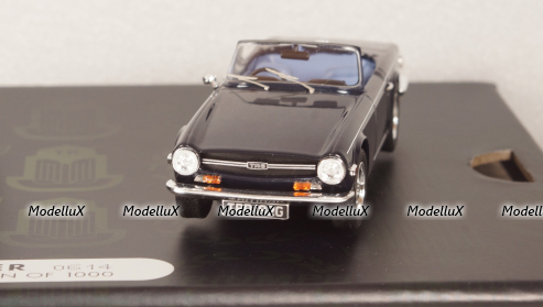 Triumph 3rd-Set: sport Triumph Collection, RHD, each 1x Spitfire, TR6 and stay, Vanguards 1:43