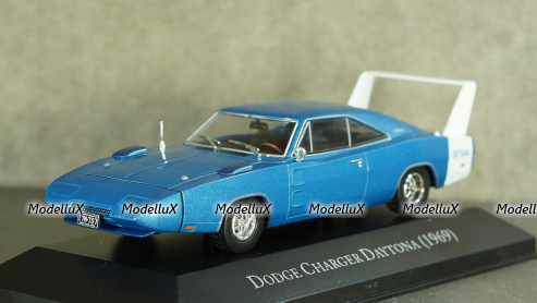 Mercedes 300 E (W124) 1984 silver, MCG18285, MCG 1:18