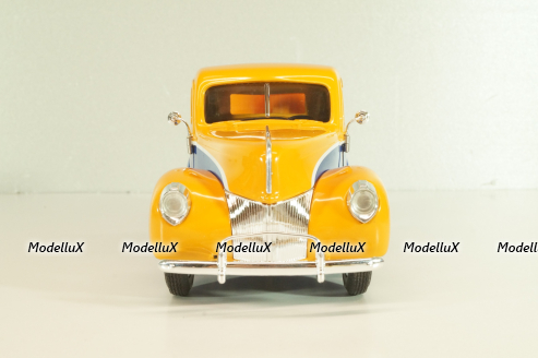 Ford PU pickup "Gulff" with oil barrel 1940, orange/blue, 64030, SpecCast 1:24