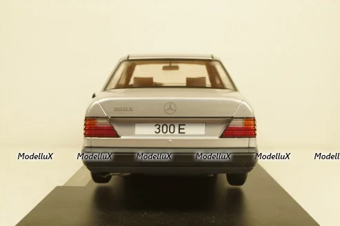 Mercedes 300 E (W124) 1984 silver, MCG18285, MCG 1:18