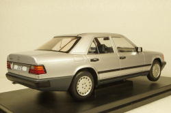 Mercedes 300 E (W124) 1984 silver, MCG18285, MCG 1:18