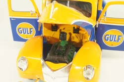 Ford PU pickup "Gulff" with oil barrel 1940, orange/blue, 64030, SpecCast 1:24