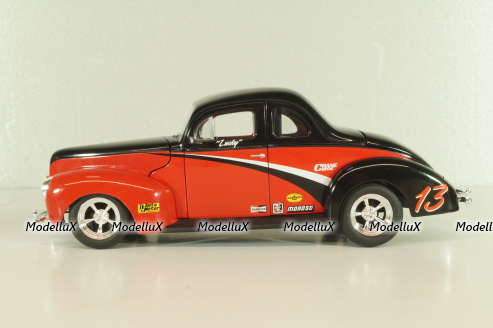 Ford Sedan Delivery Cvan "Toy House" 1934, red/black, 14027, SpecCast 1:24